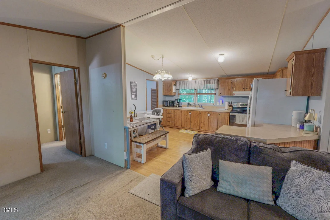 Photo of 132 Riverbend Way
