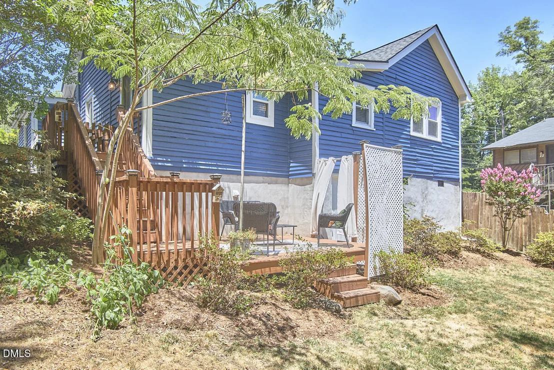 Photo of 2203 Chapel Hill Road