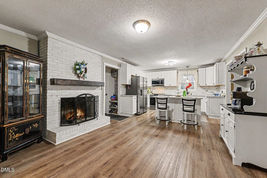 Photo of 211 Brookside Drive