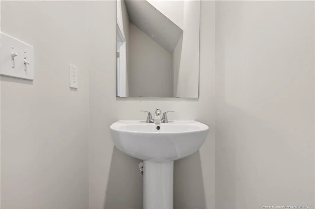 Photo of 105 Stout Landing
