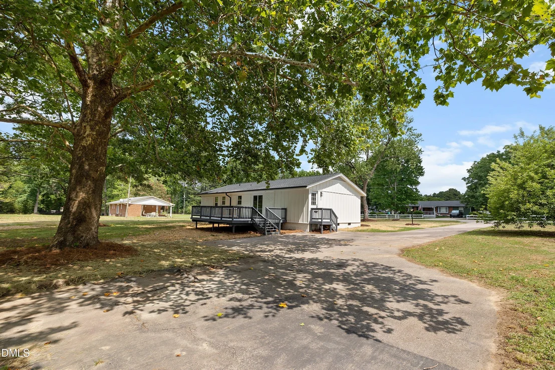 Photo of 1109 Damascus Drive