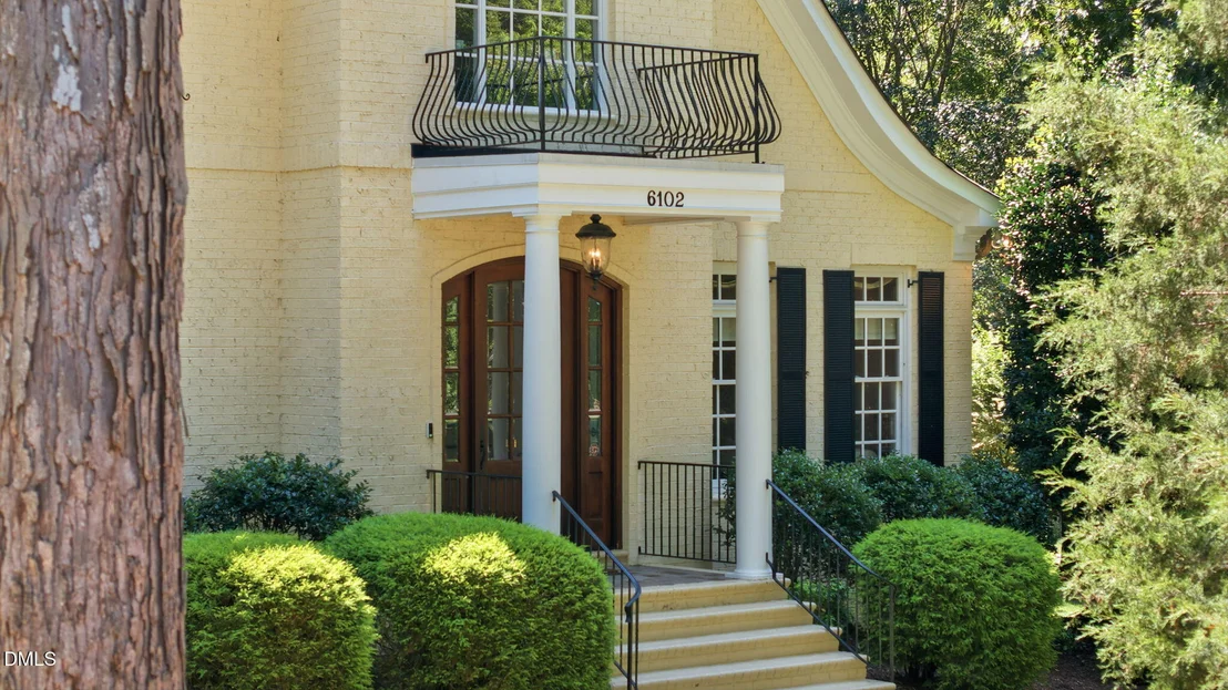 Photo of 6102 Treyburn Point Drive