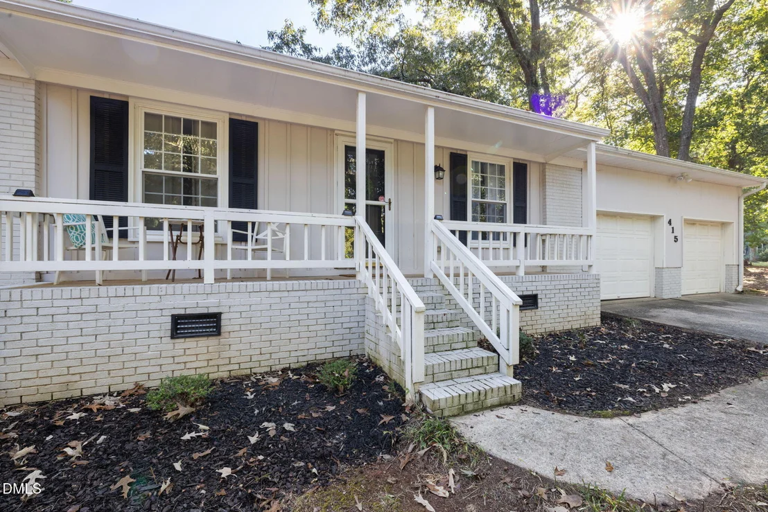 Photo of 415 Bashford Road