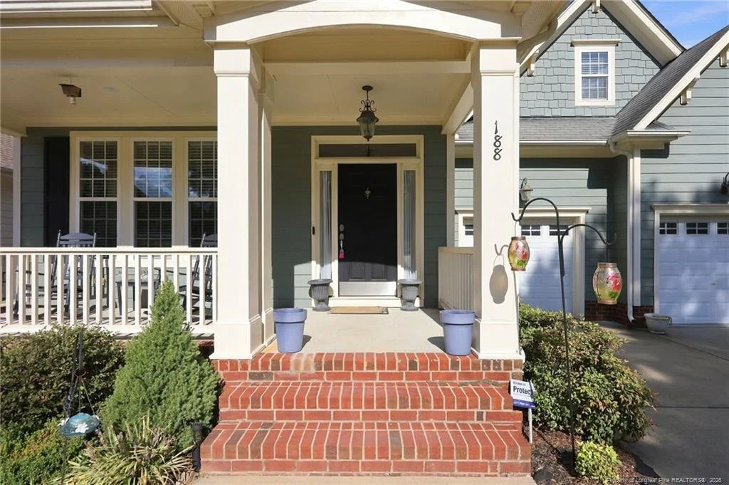 Photo of 188 Lamplighter Way