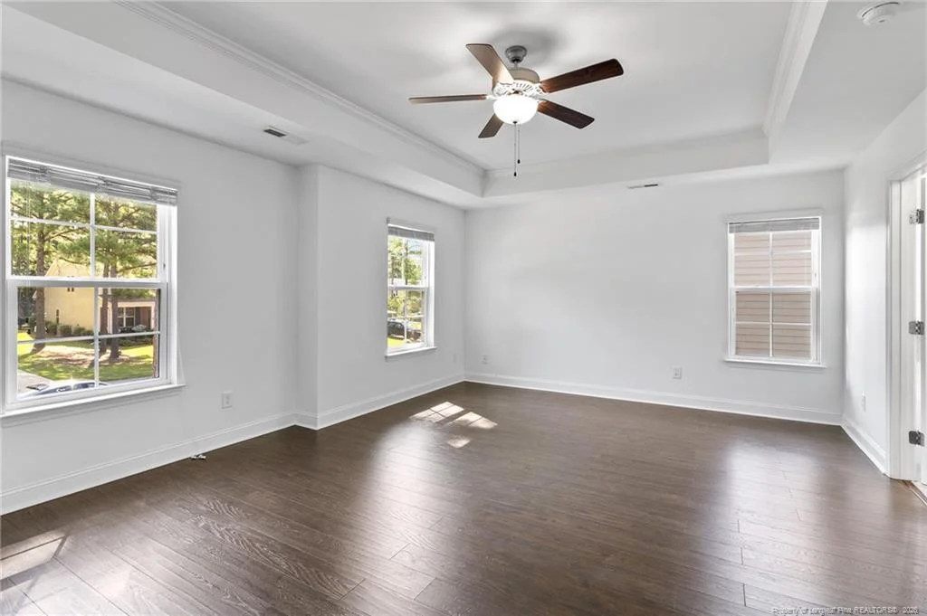 Photo of 106 Valley Stream Road