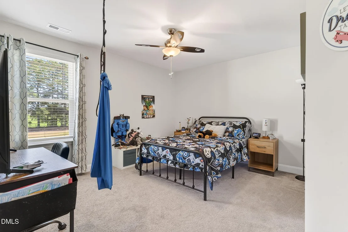 Photo of 283 Raptor Drive