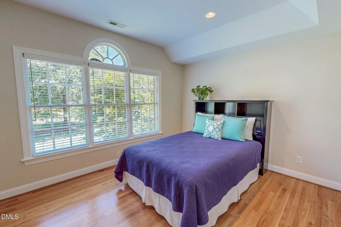 Photo of 355 Denada Path
