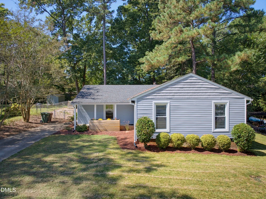 Photo of 1106 Broadford Drive