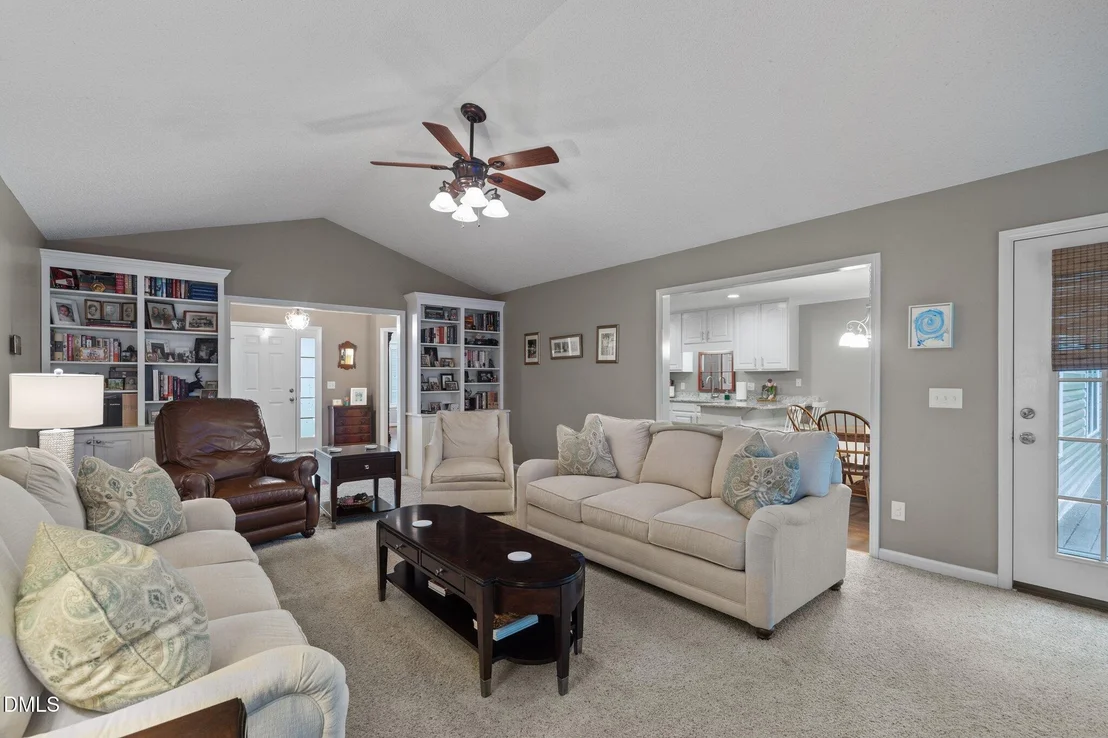 Photo of 262 Clayton Pointe Drive