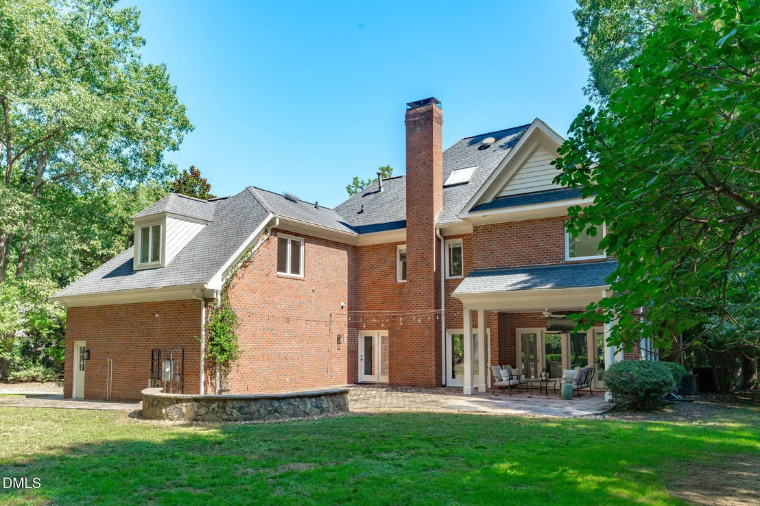 Photo of 206 Johnstone Court