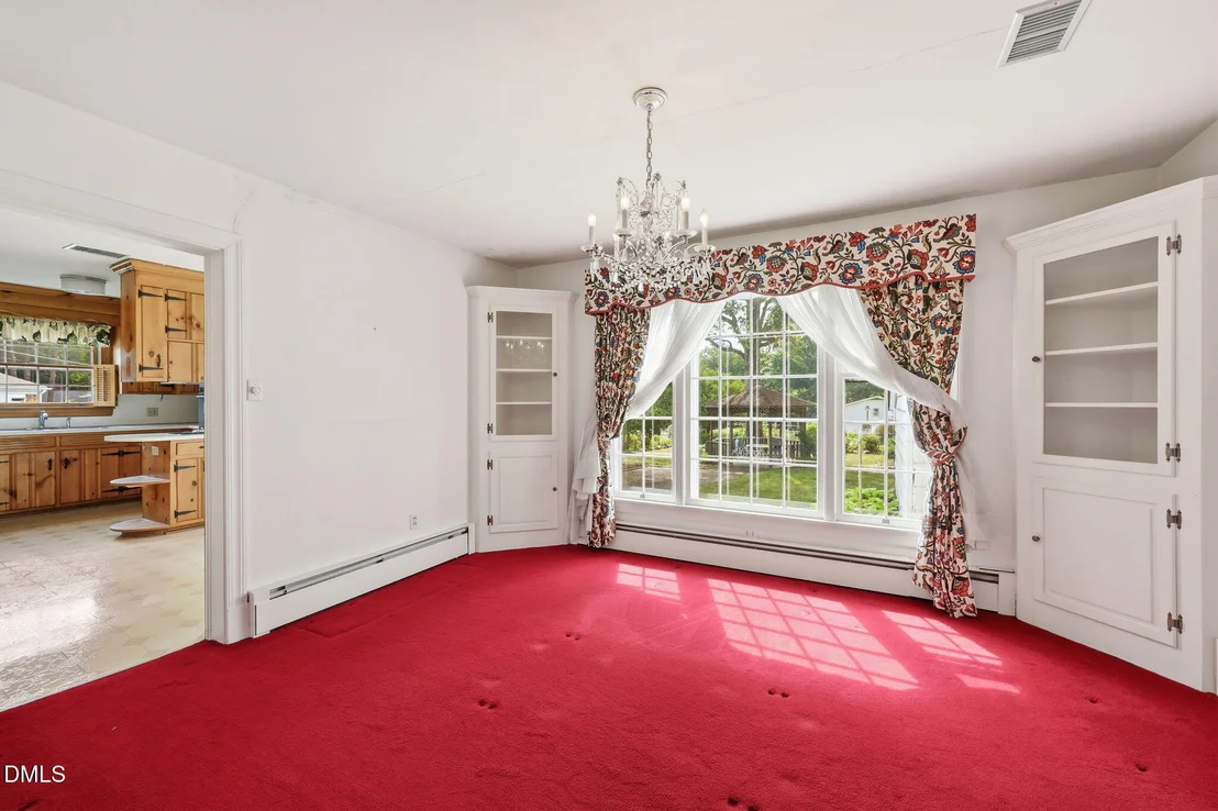 Photo of 203 Hillcrest Drive