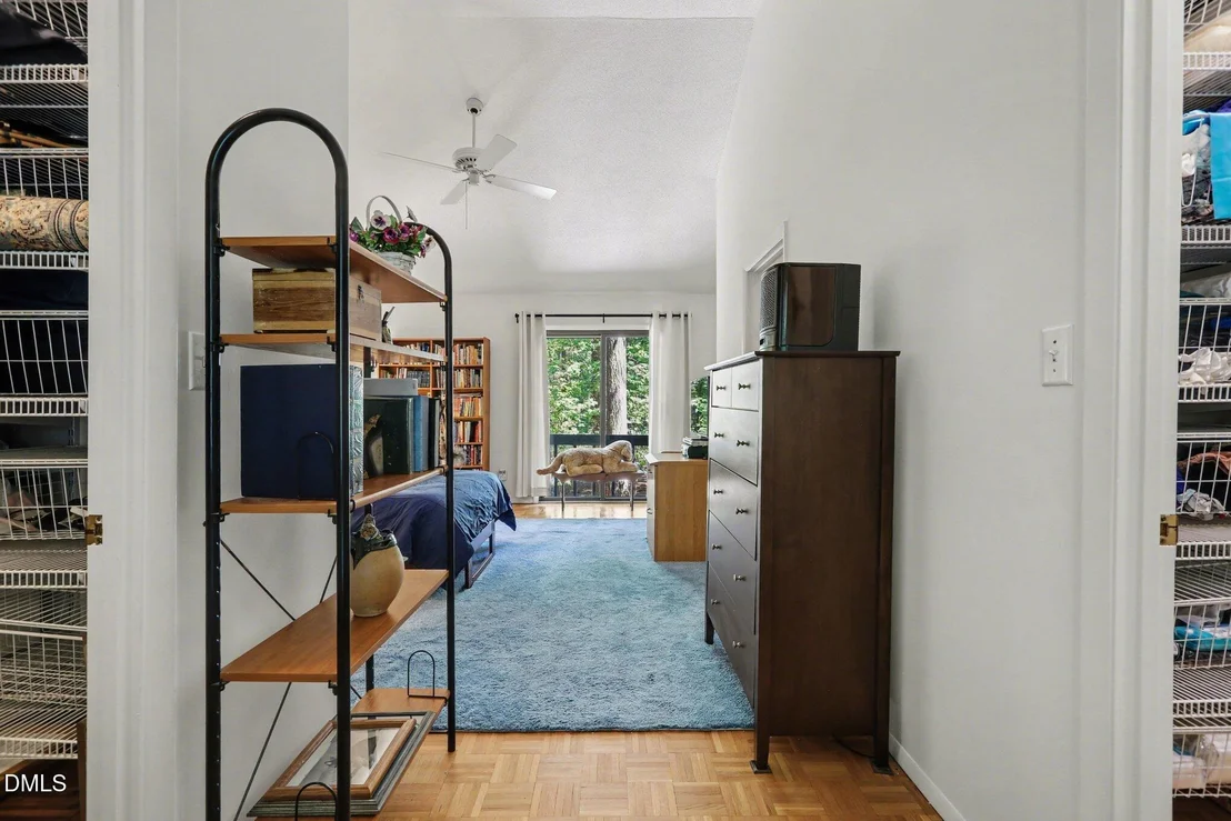 Photo of 223 Windlestraw