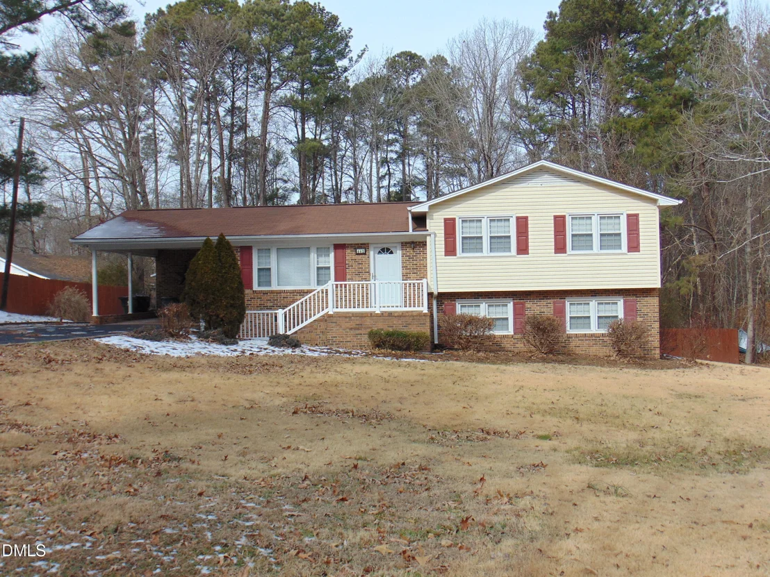 Photo of 442 Gus Road