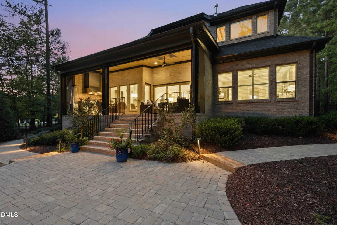 Photo of 7521 Summit Pine Way