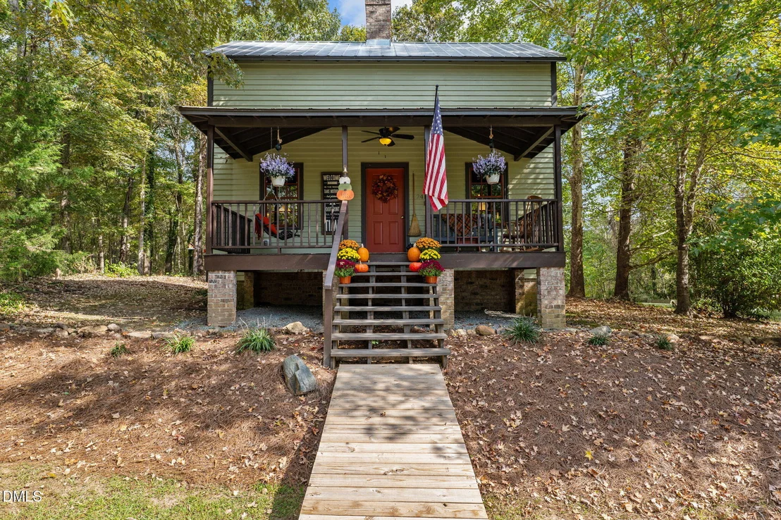 Photo of 2419 Hodges Road