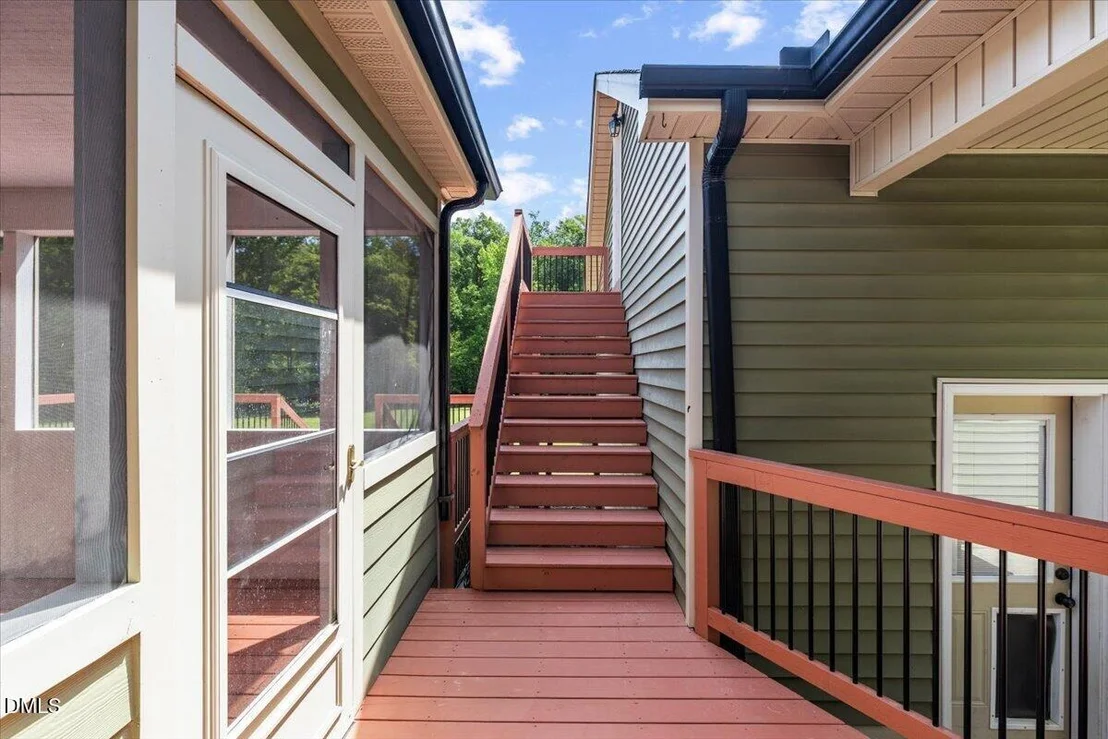 Photo of 11208 Range Road