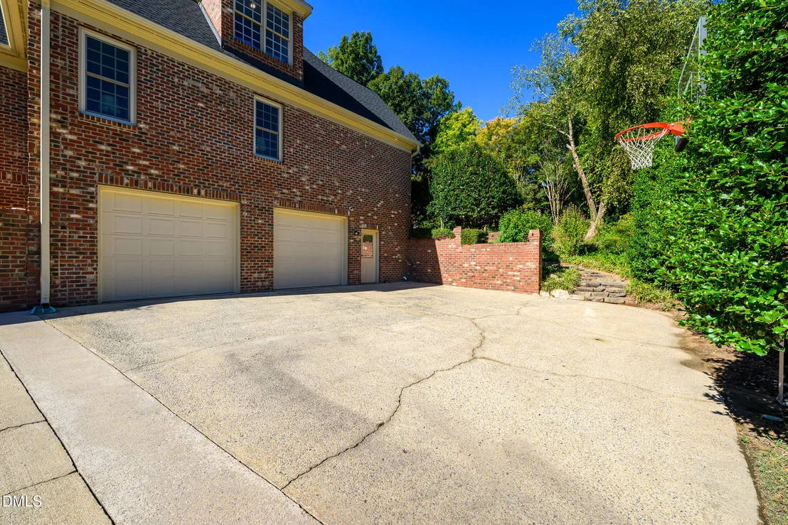 Photo of 3909 Hemsbury Way
