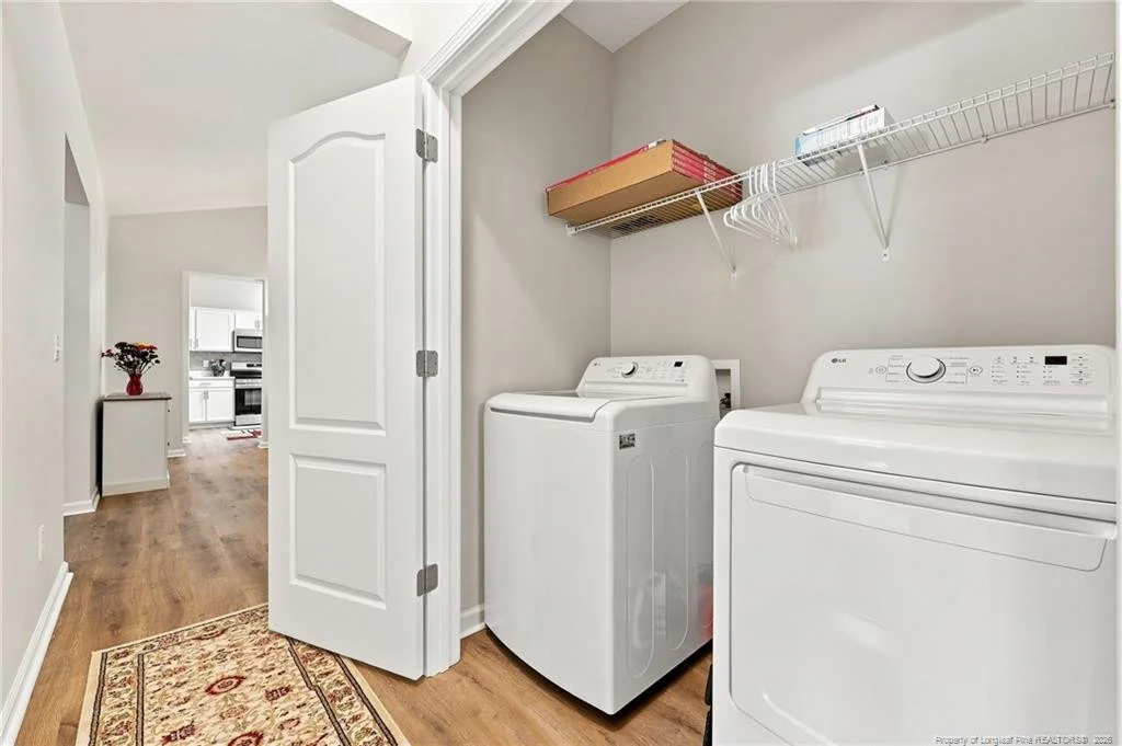 Photo of 233 English Oak Drive