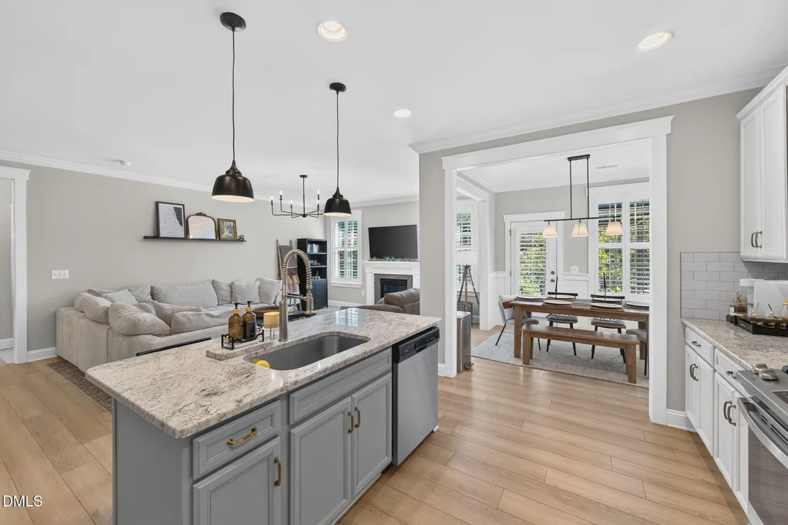 Photo of 3334 Castlerock Drive