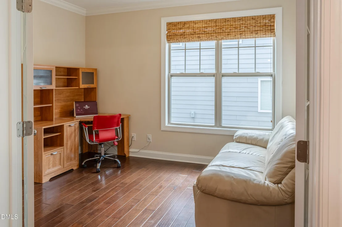 Photo of 820 Lemongrass Lane
