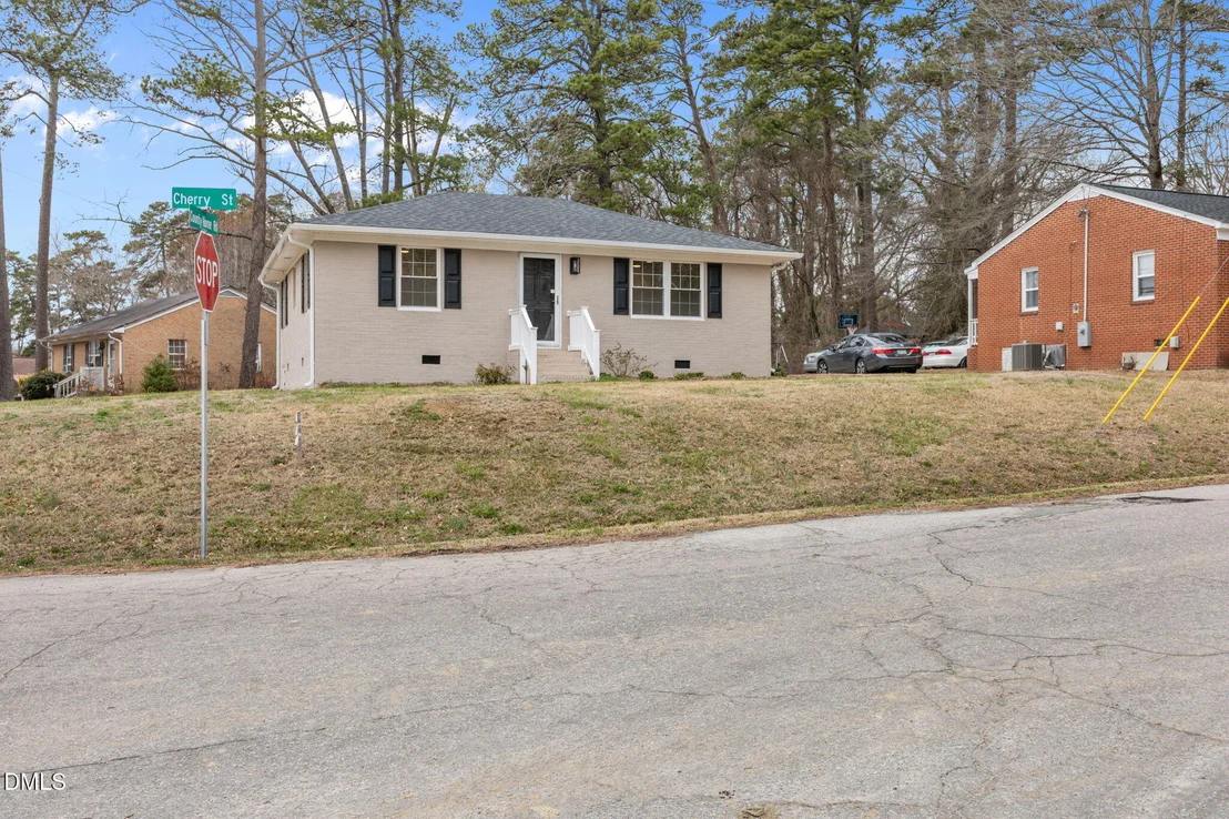 Photo of 118 Cherry Street
