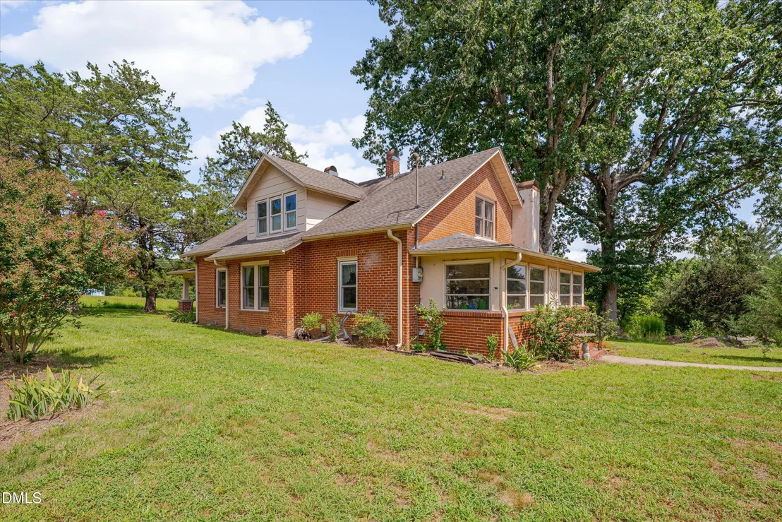 Photo of 3795 Graham Sherron Road