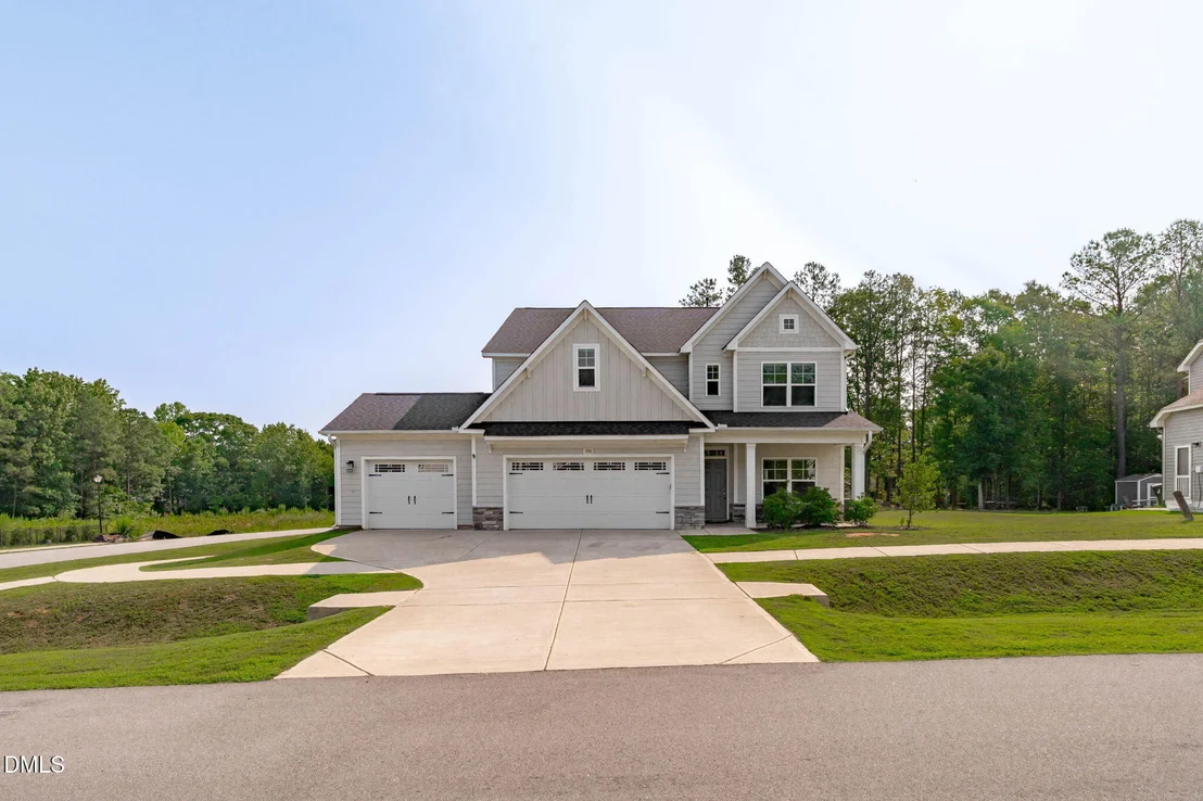 Photo of 200 Sutherland Drive