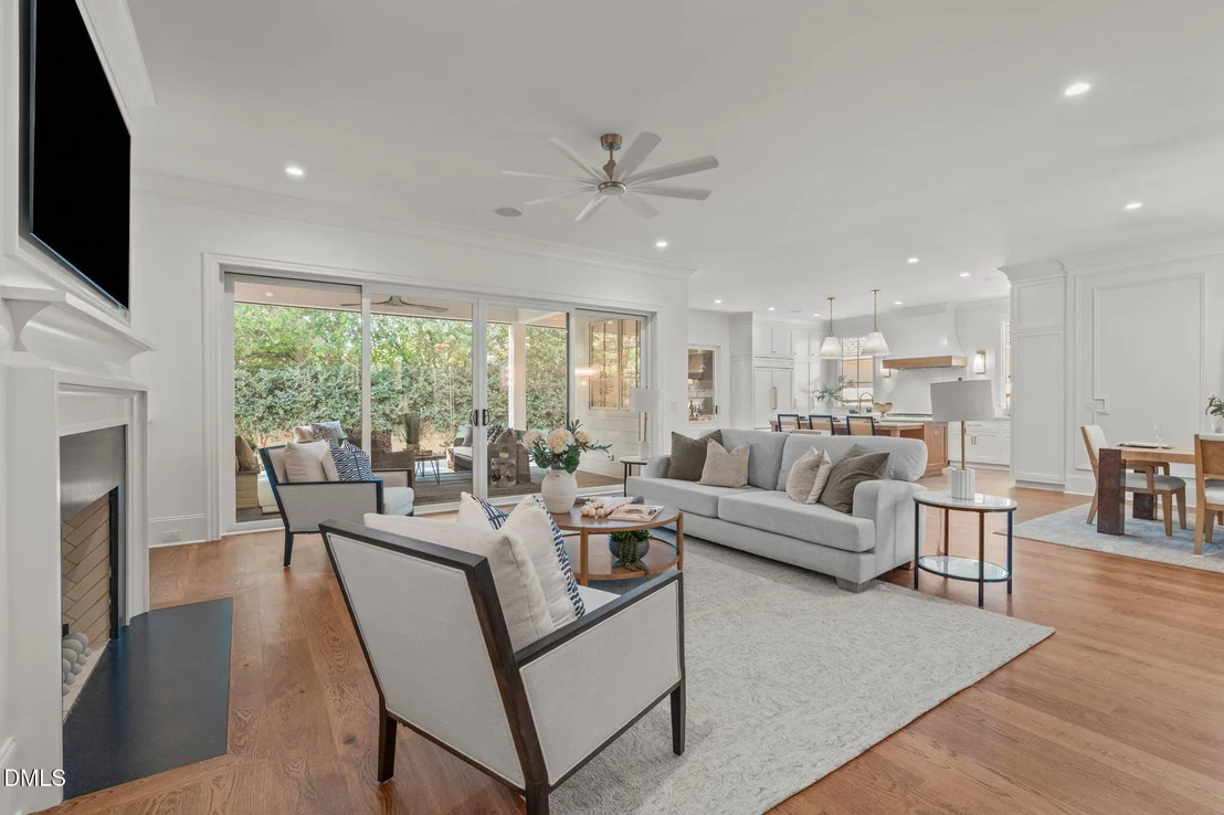 Photo of 6832 Greystone Drive
