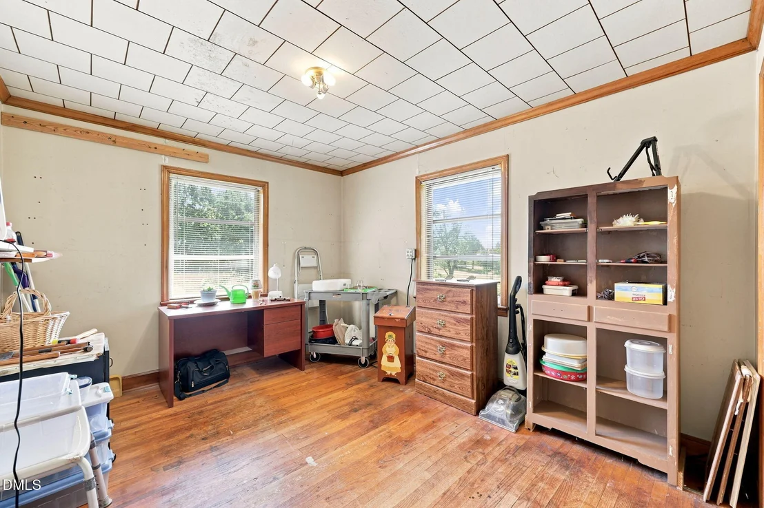 Photo of 1700 Parham Drive
