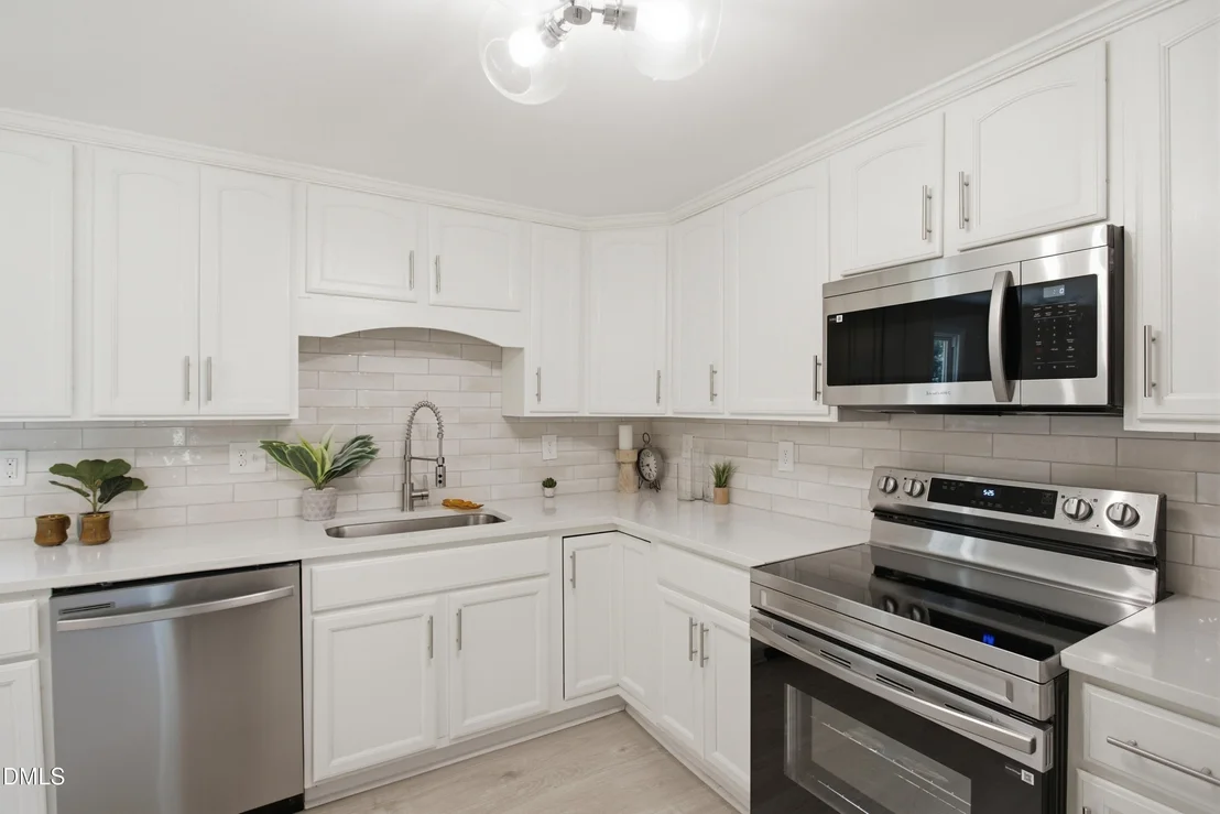 Photo of 383 Pierce Road