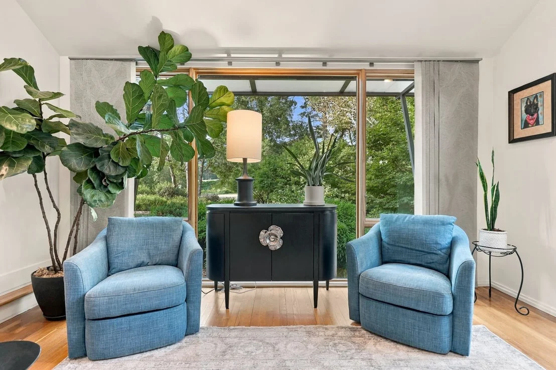 Photo of 3007 Surrey Road