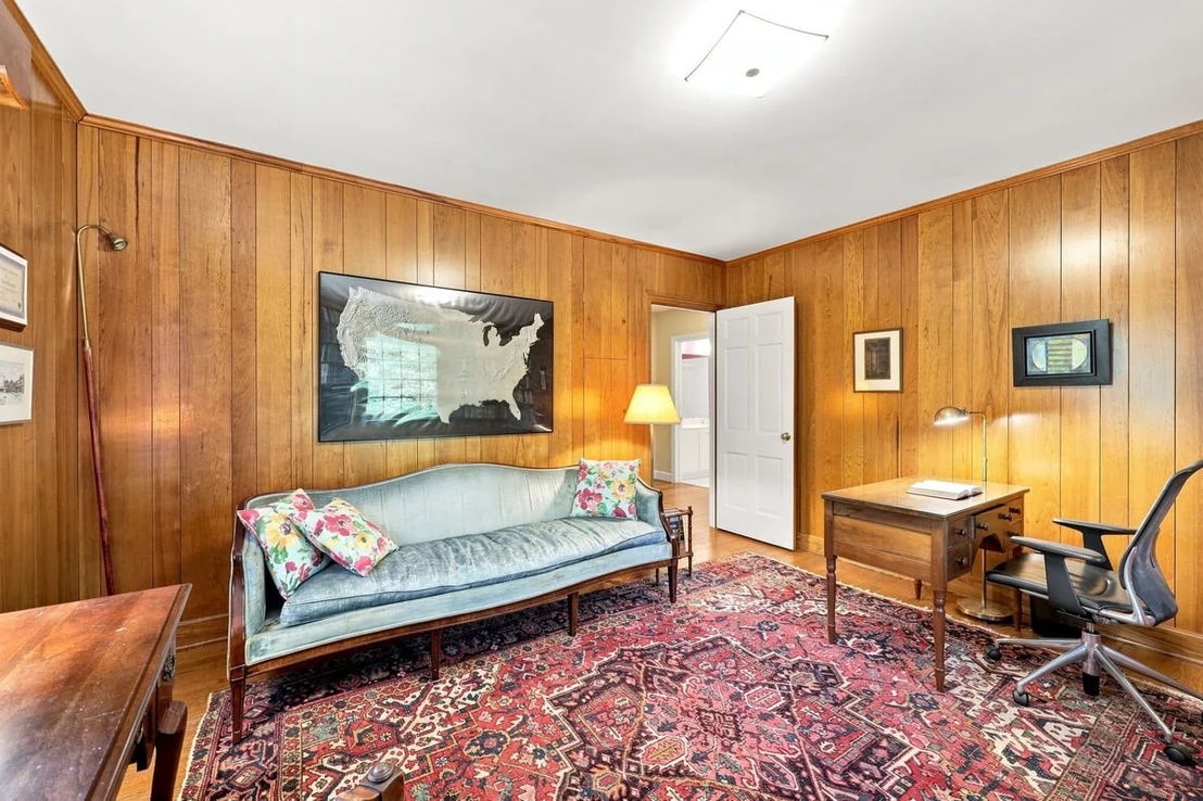 Photo of 3605 Rugby Road