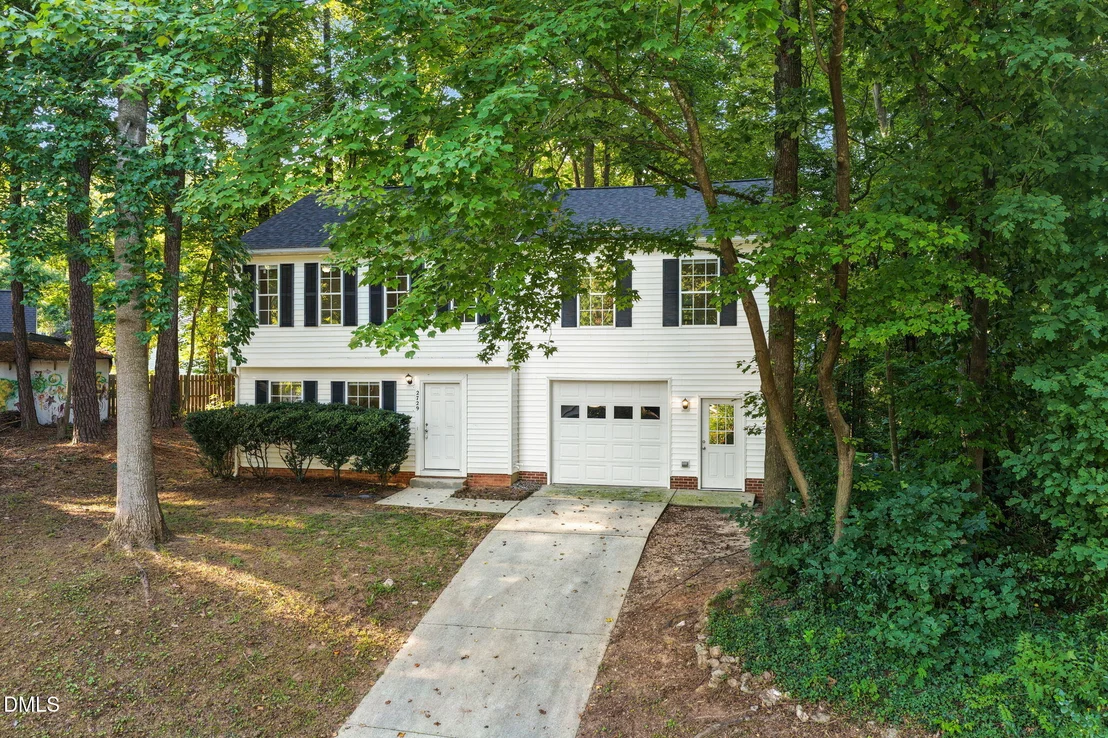 Photo of 2729 Goshawk Lane