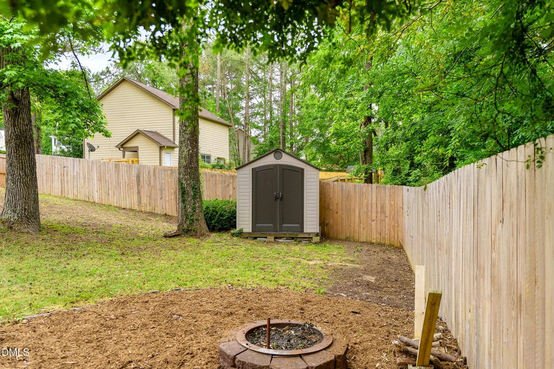 Photo of 16 Meadowcrest Drive