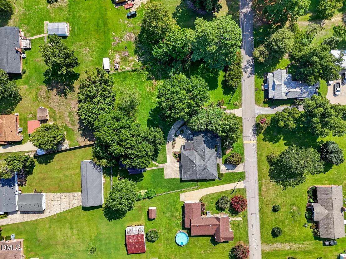 Photo of 6145 Front Street