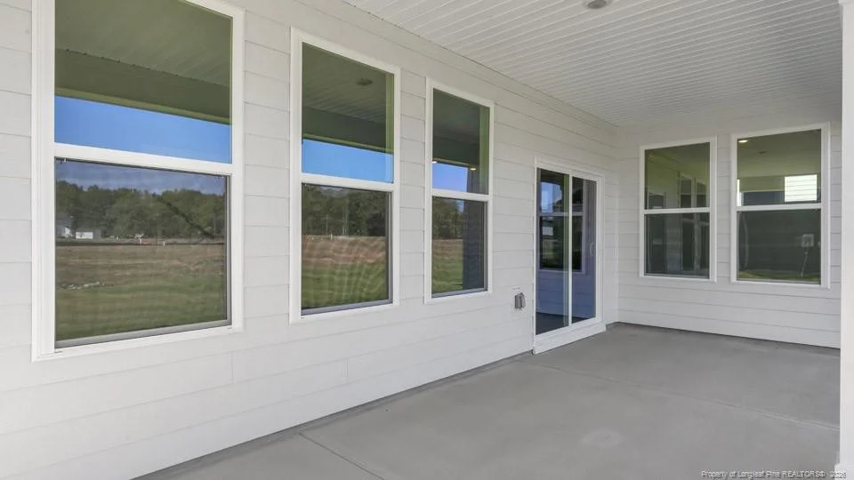 Photo of 1020 Martin Farms Boulevard