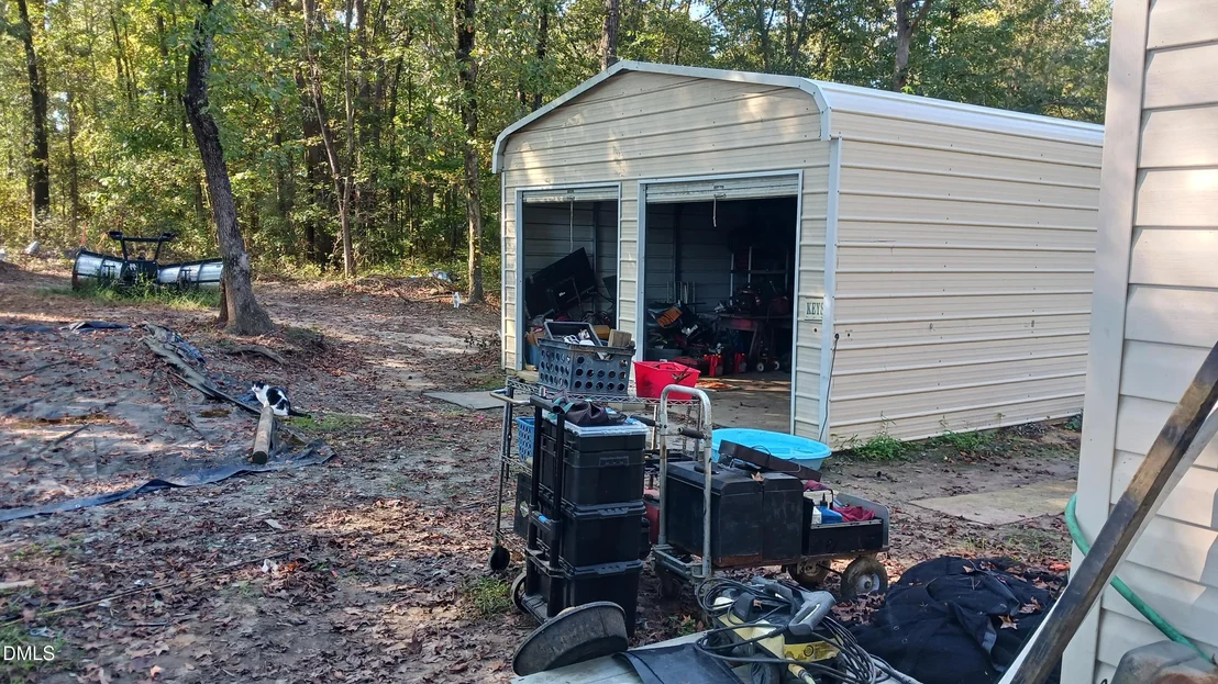 Photo of 2669 Microwave Tower Road