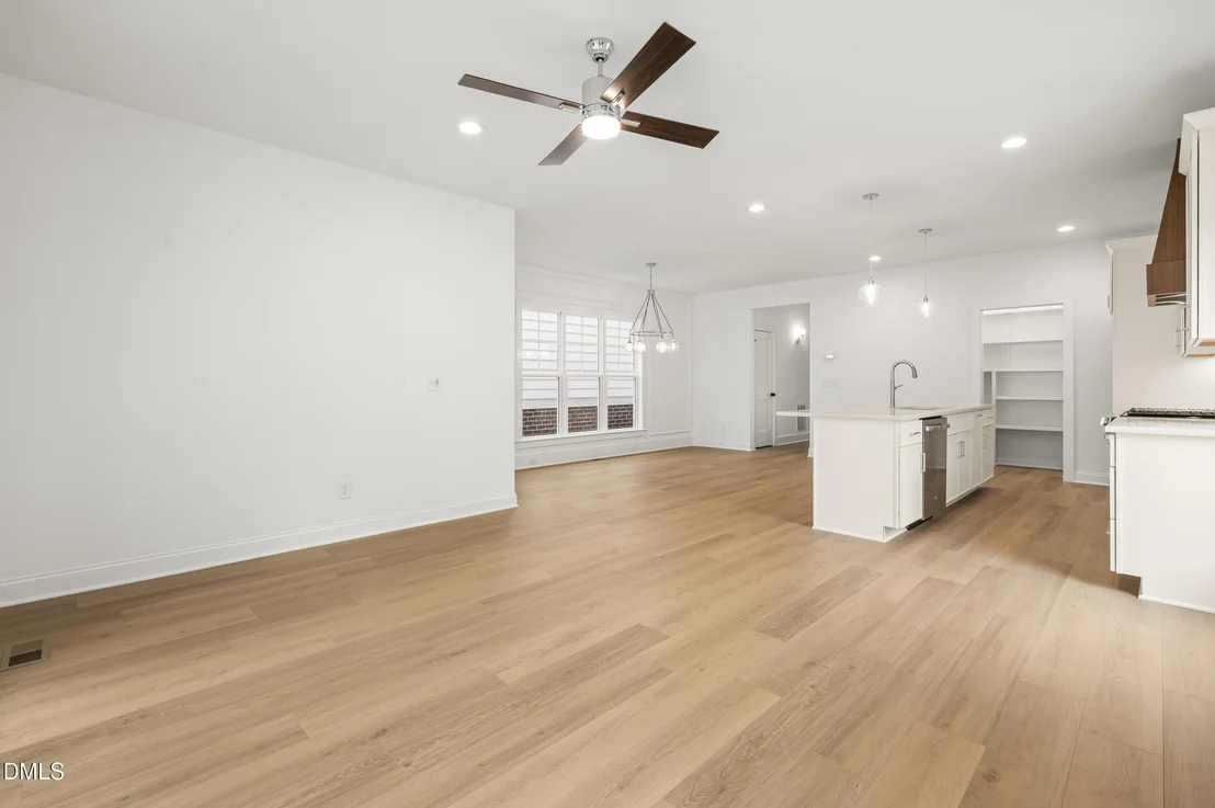Photo of 728 1/2 Powell Drive