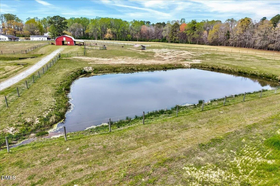 Photo of 31 Chasewood Drive