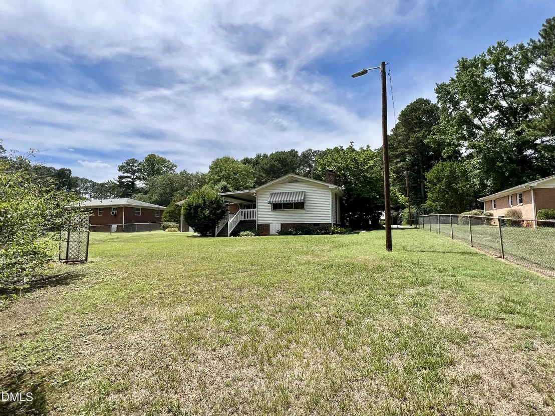 Photo of 3712 Rivermont Road