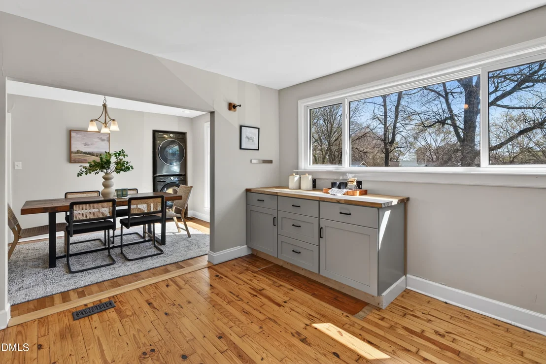 Photo of 1601 Lathrop Street