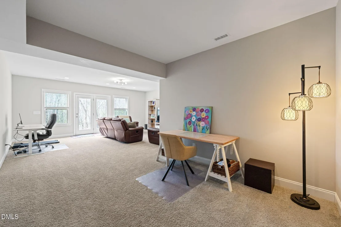 Photo of 320 Papyrus Place