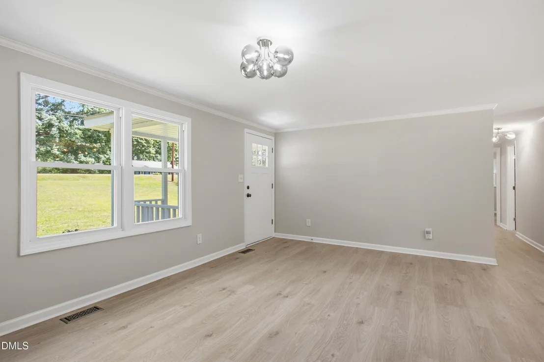Photo of 383 Pierce Road