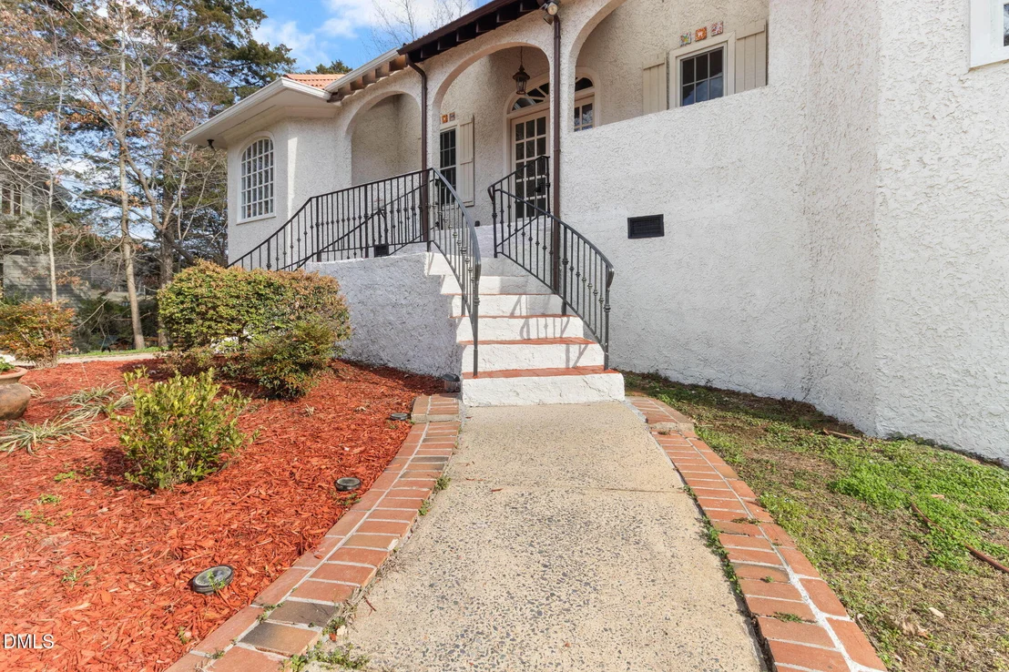 Photo of 4205 Swarthmore Road