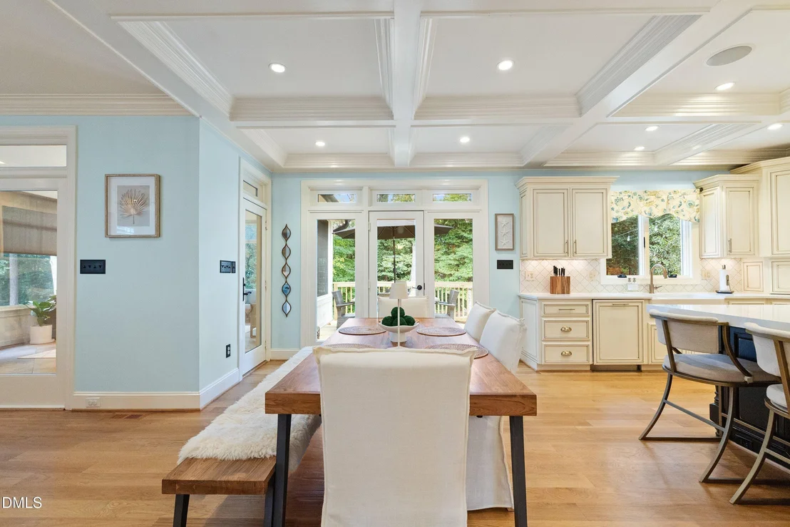 Photo of 304 Versailles Drive