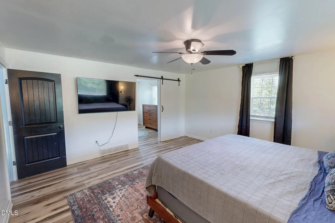 Photo of 1641 Oak Grove Road