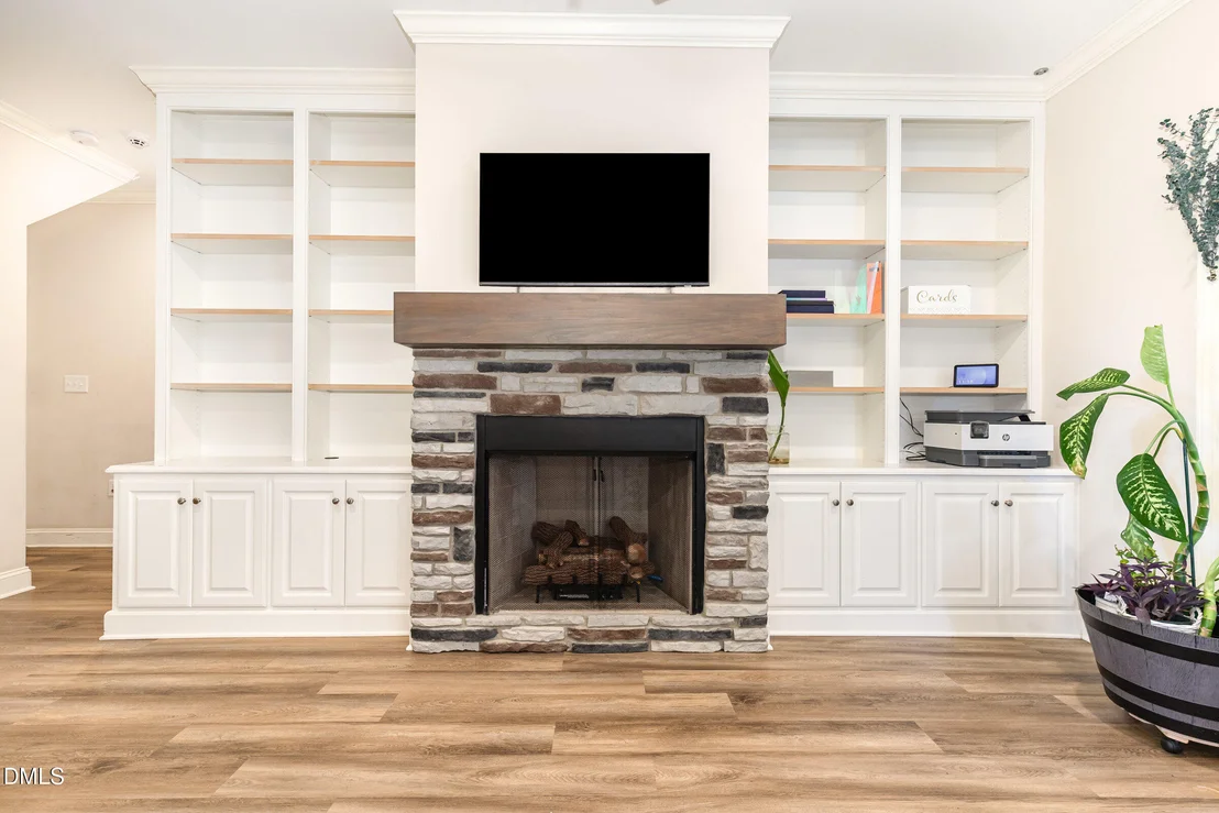 Photo of 4202 Snapdragon Drive NW