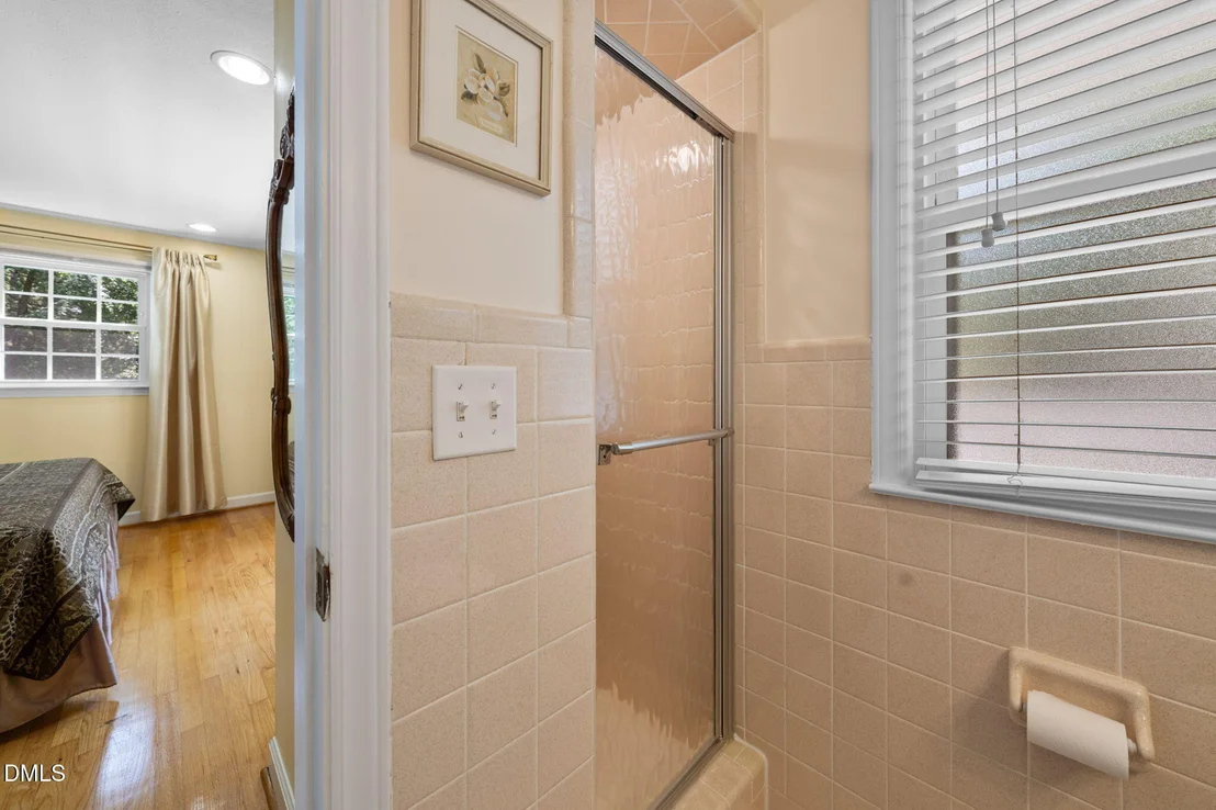 Photo of 721 Tinkerbell Road