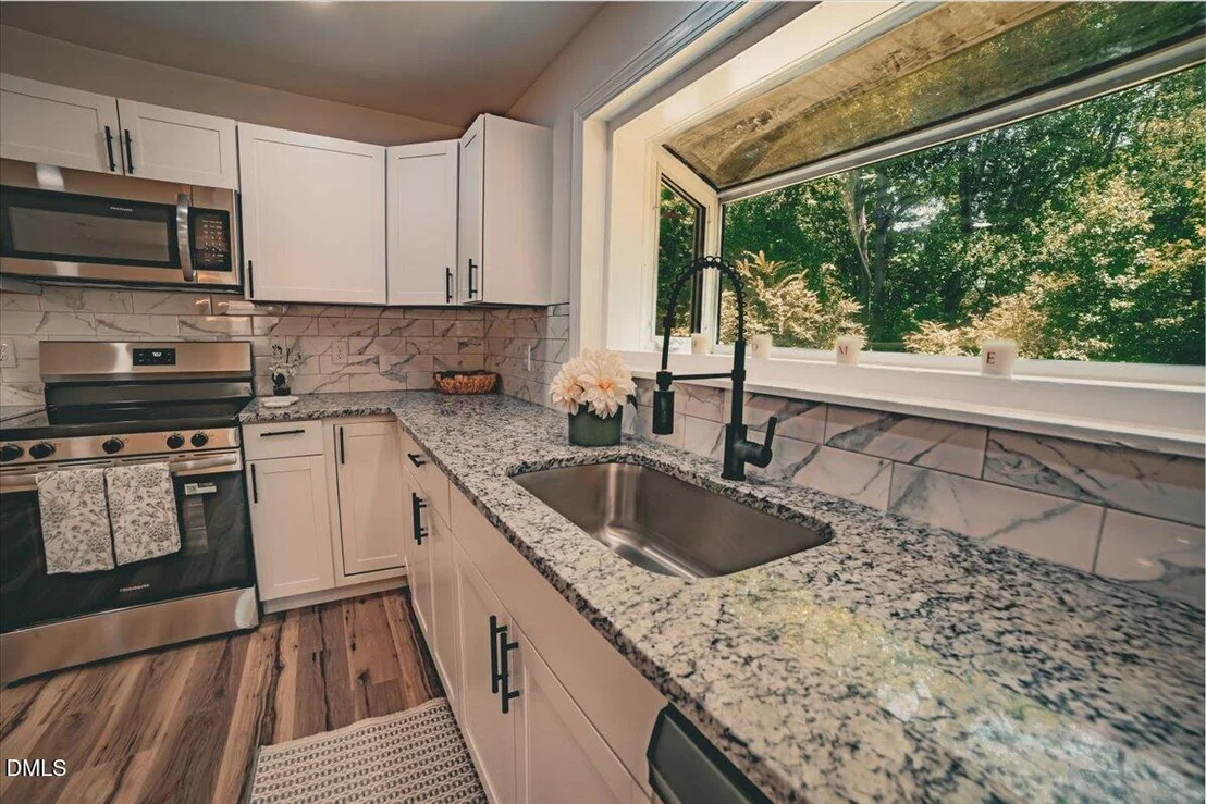 Photo of 906 Circle Drive