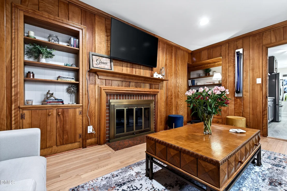 Photo of 800 Camden Avenue